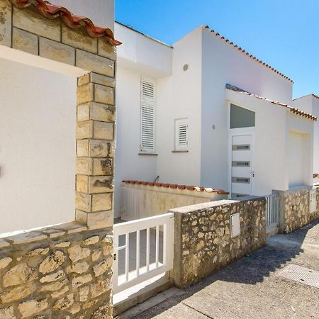Rona Apartment Flower 1 And Flower 2 Novalja Exterior photo