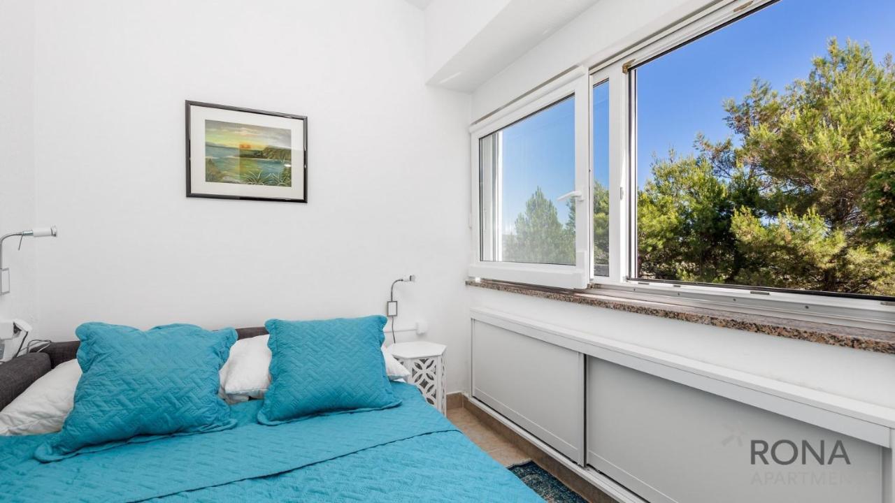 Rona Apartment Flower 1 And Flower 2 Novalja Exterior photo